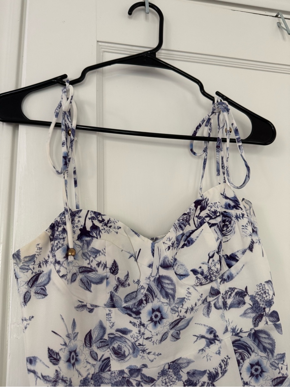 Petal & Pup White and Blue Floral Tie-Shoulder Midi Dress - Picture 3 of 8